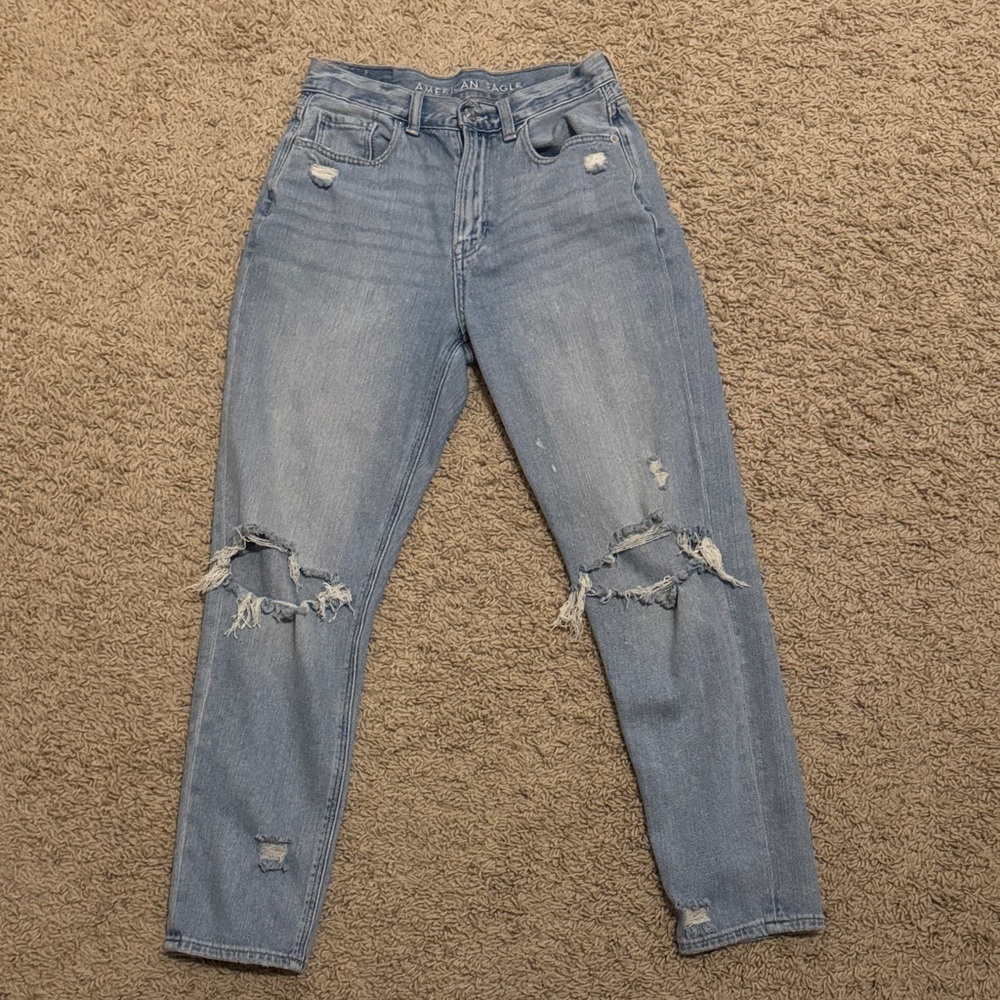 American Eagle Outfitters Light Blue Distressed Straight Leg Jeans